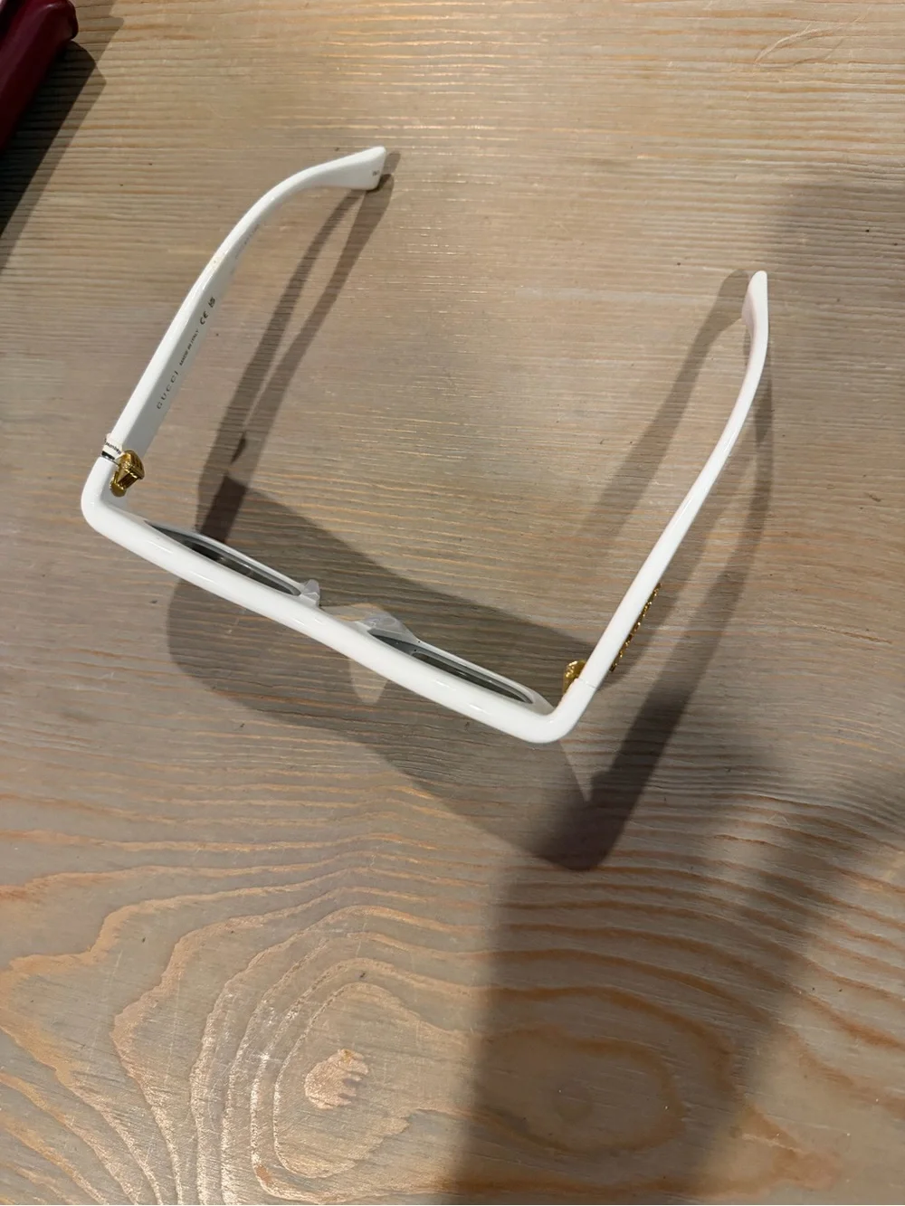 Gucci Cat Eye-Frame Sunglasses - White White Grey - NEW